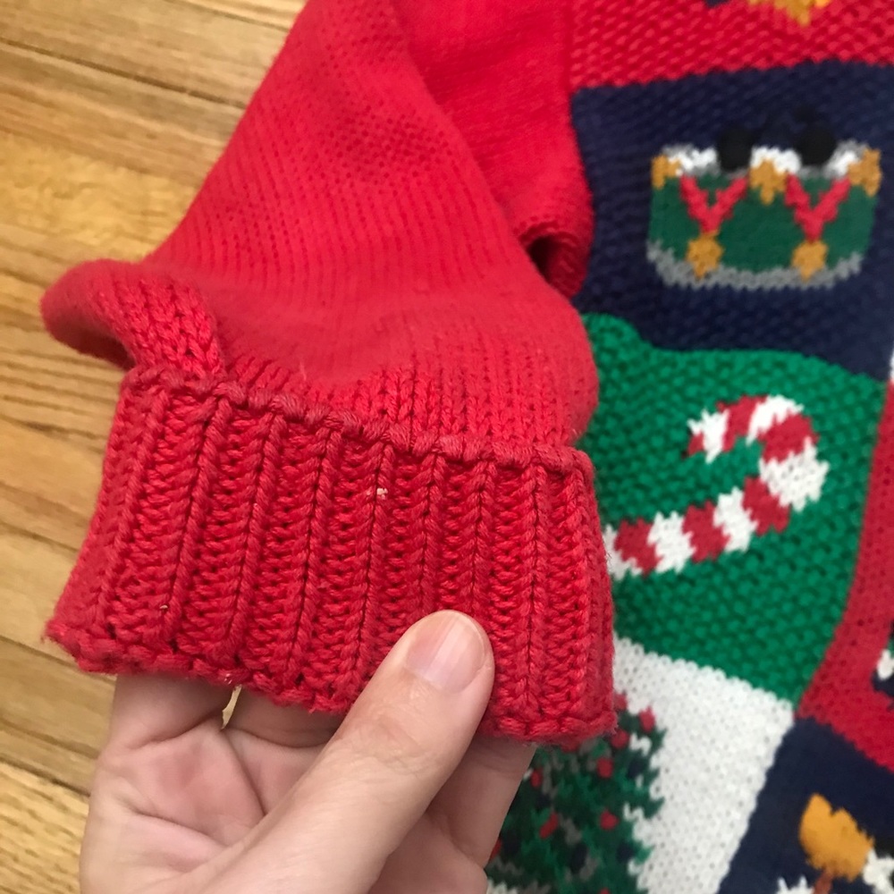 Vintage Christmas Cardigan Knitted by Hand - Picture 4 of 12